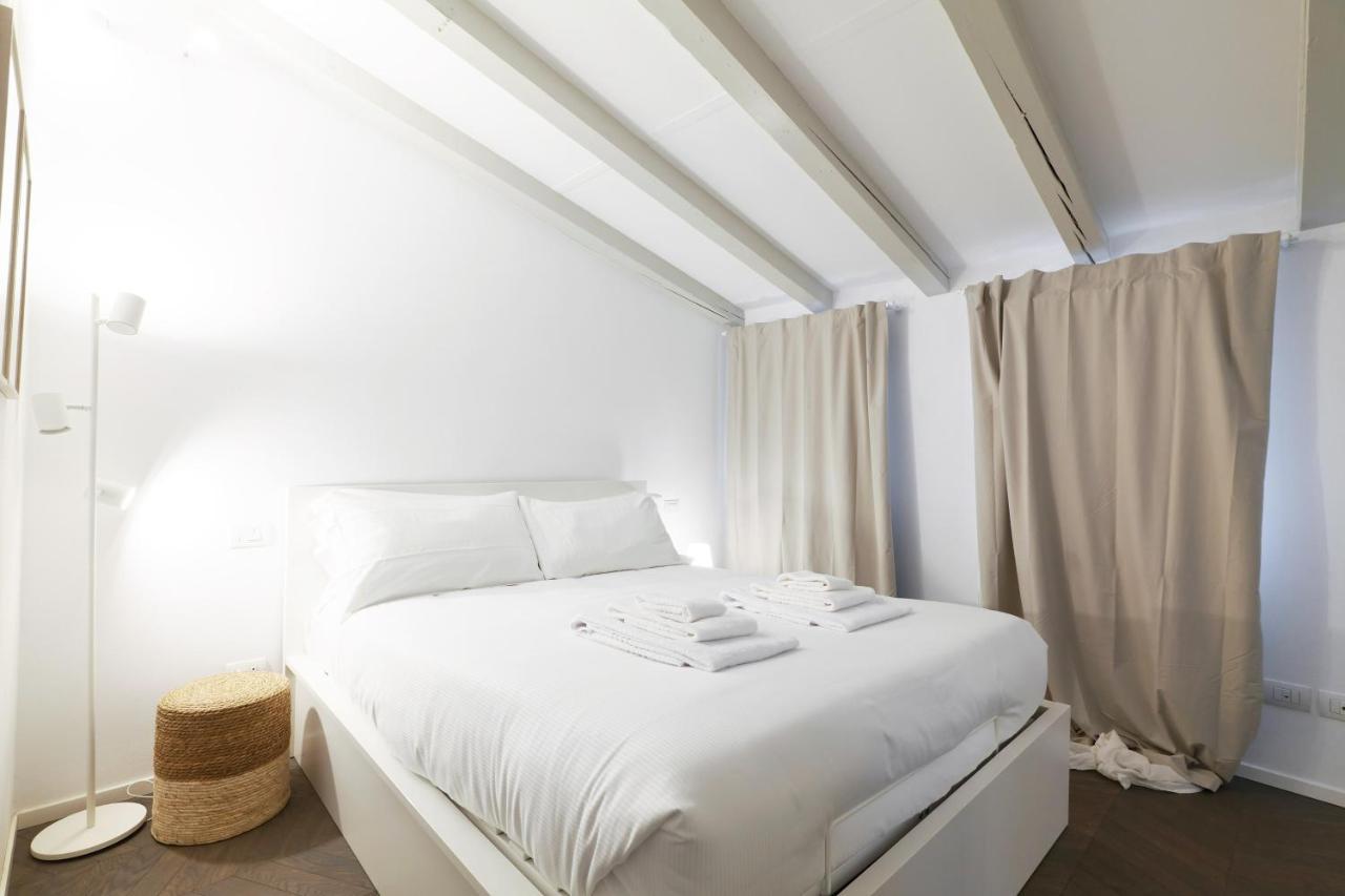 Prestige Boutique Homes - Il Nido Dei Navigli มิลาน ภายนอก รูปภาพ