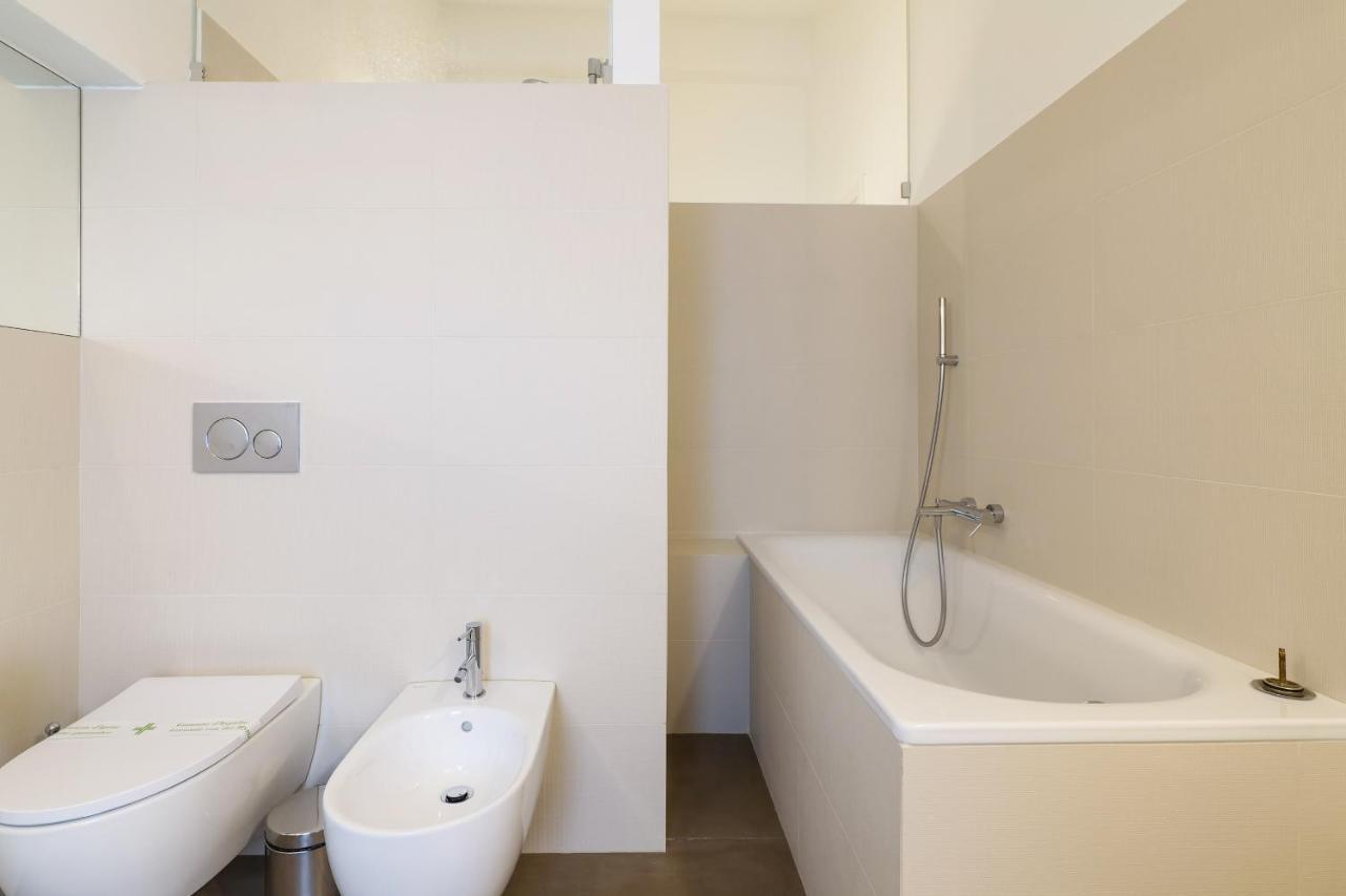 Prestige Boutique Homes - Il Nido Dei Navigli มิลาน ภายนอก รูปภาพ